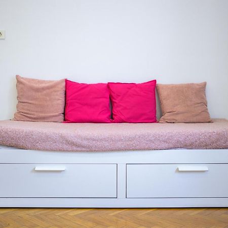 Apartment Luna ซาเกร็บ ภายนอก รูปภาพ