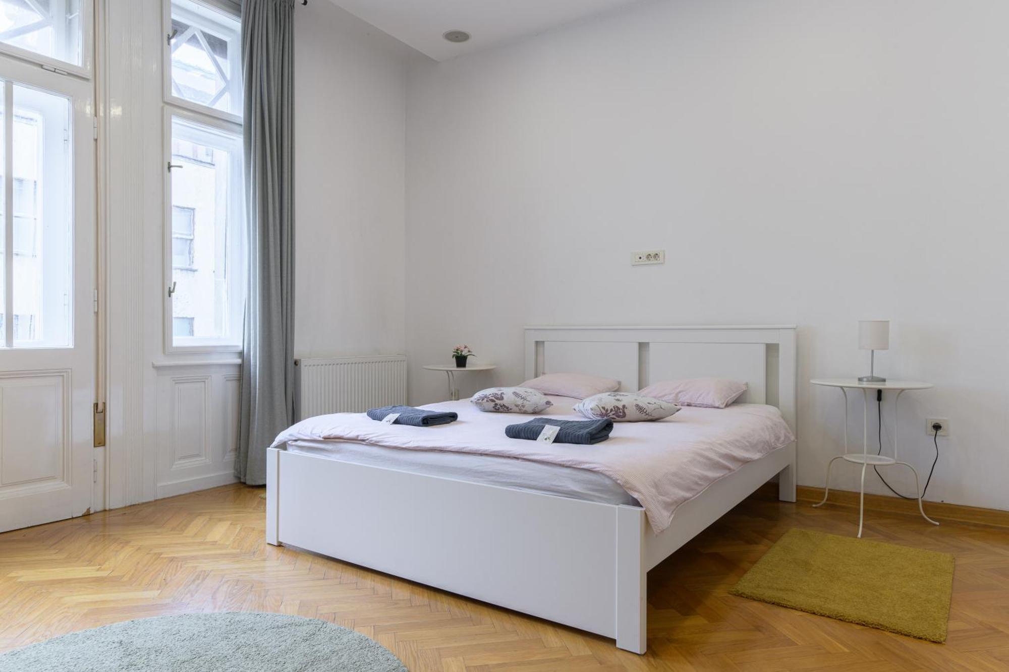 Apartment Luna ซาเกร็บ ภายนอก รูปภาพ