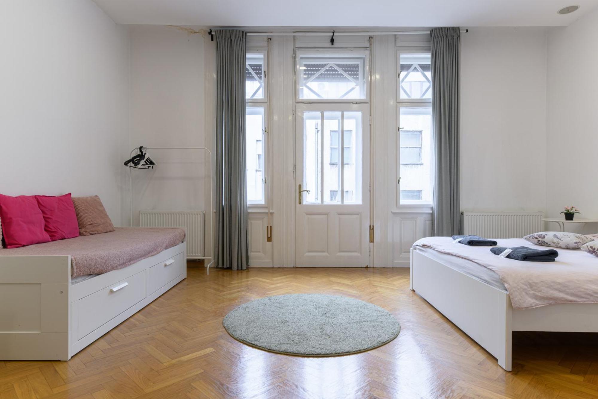 Apartment Luna ซาเกร็บ ภายนอก รูปภาพ
